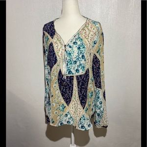 Profile Apparel blouse🌹